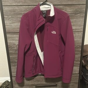 Women’s north face jacket